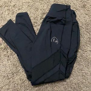 Ryderwear Scrunch Butt Leggings